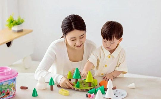 幼兒(ér)早教需要(yào)哪幾個(gè)方面的(de)內(nèi)...